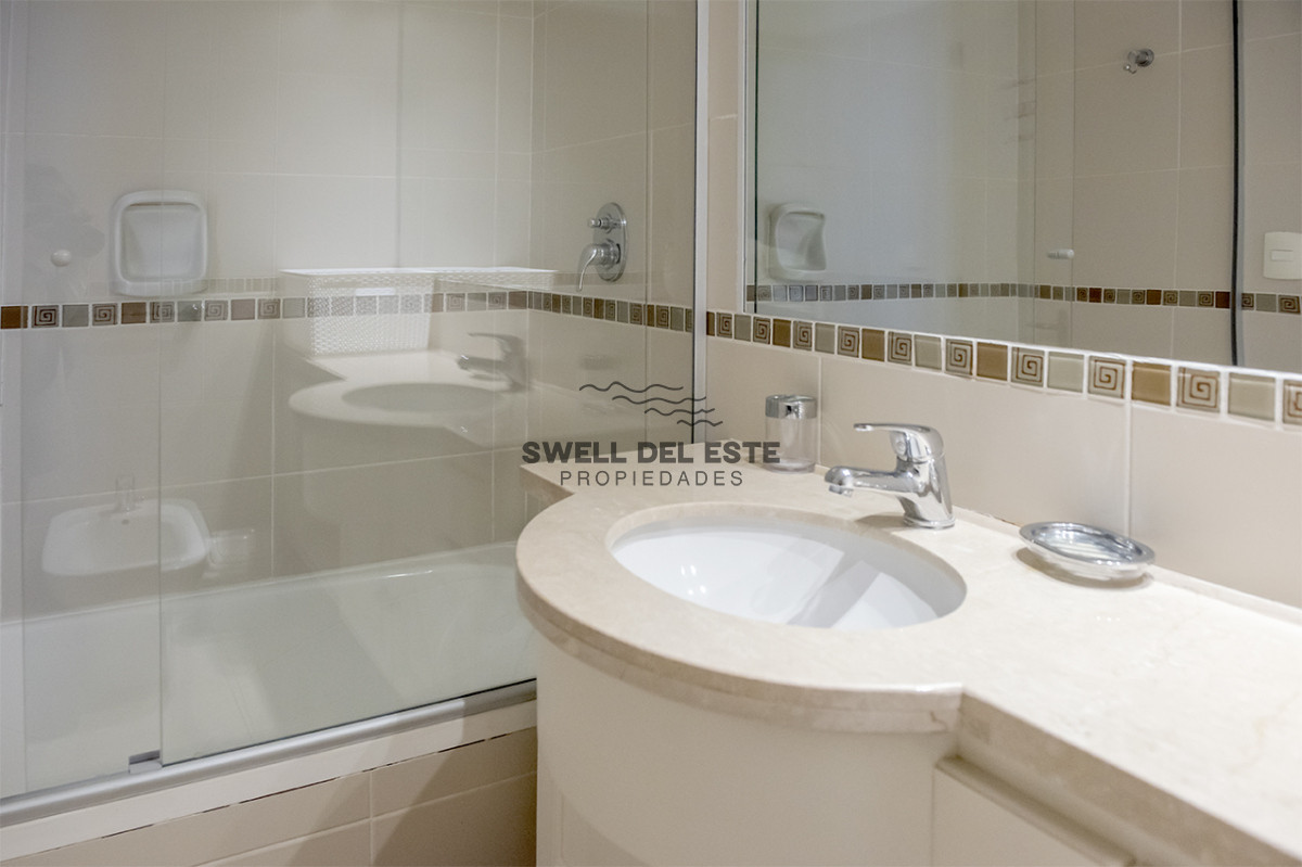 Apartamento ID.235 - En venta Elegante apartamento en San Rafael, Punta del Este