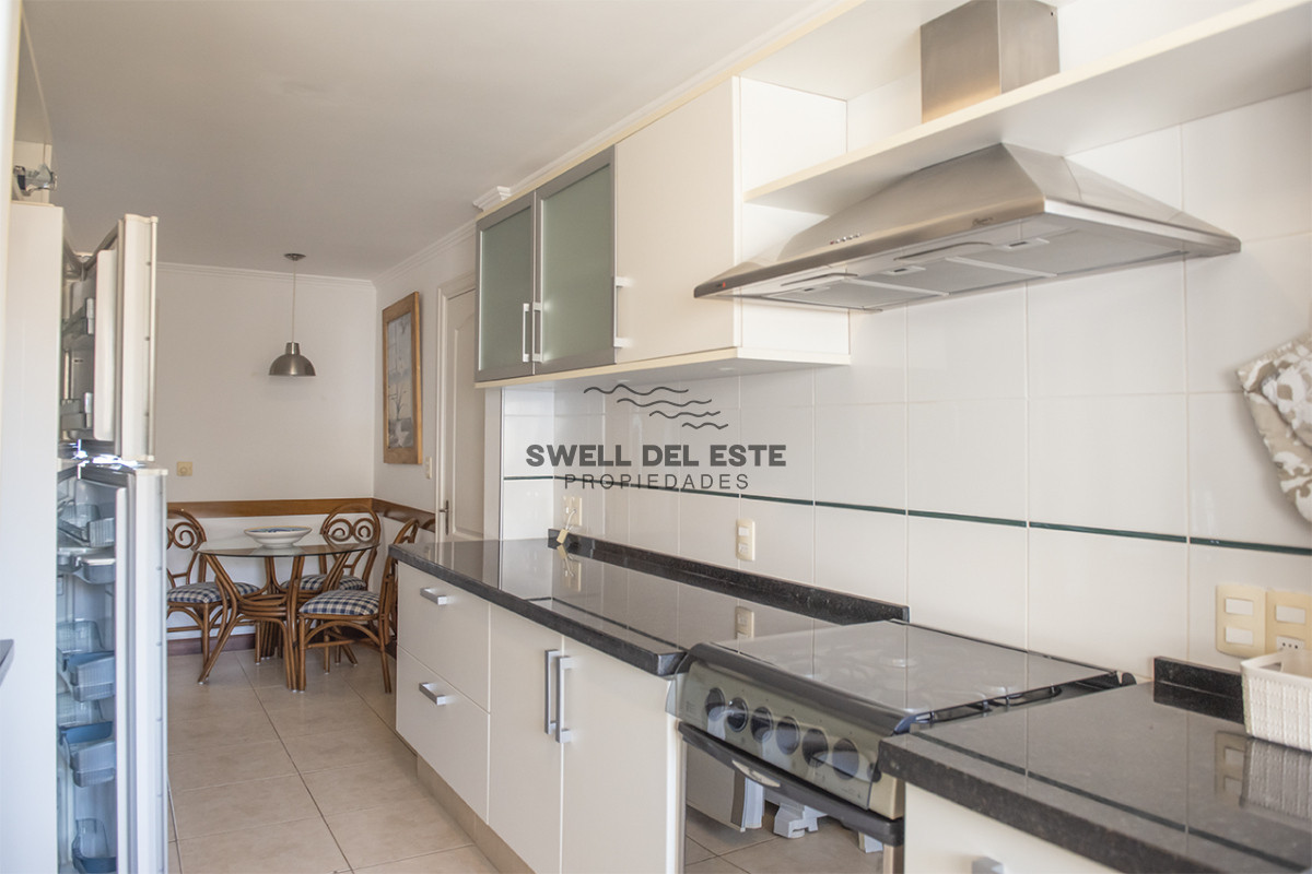 Apartamento ID.235 - En venta Elegante apartamento en San Rafael, Punta del Este