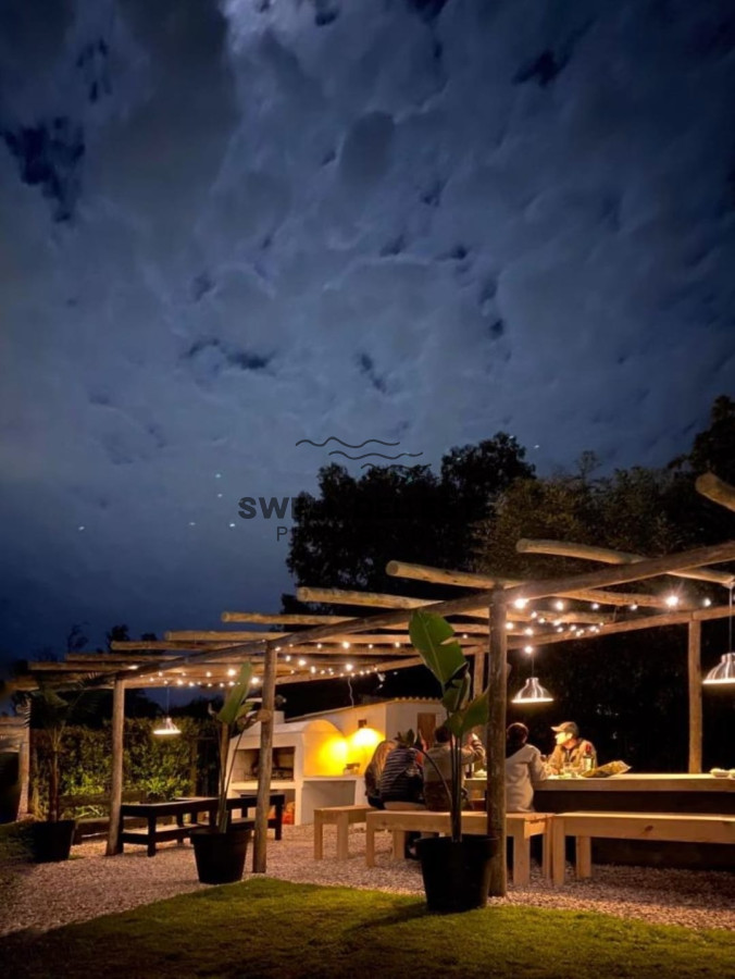 Casa ID.270 - Amplia casa a la venta en Punta del Este de 6 dormitorios en el Tesoro a 200 mts de ruta 10