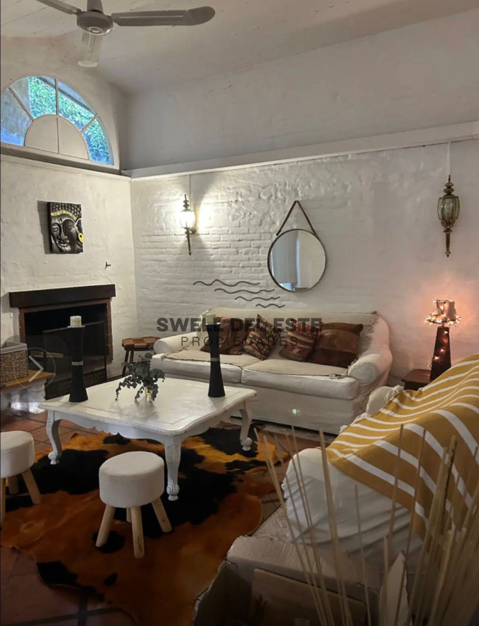 Casa ID.516 - Vende casa en Punta del Este de 4 dormitorios.
