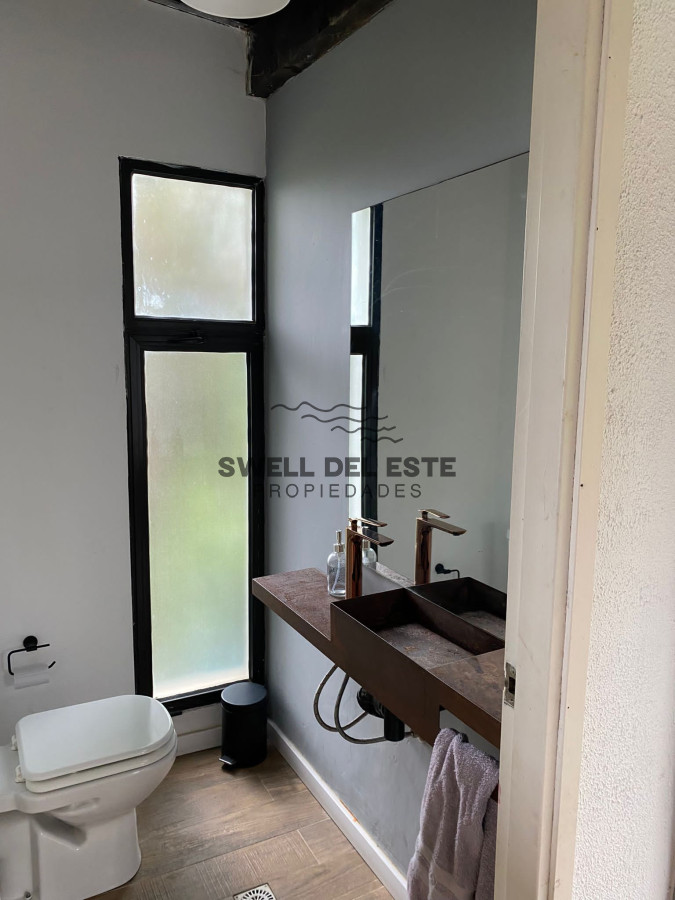 Casa ID.268 - Venta Casa de 3 Dormitorios en Montoya Punta del este con Piscina