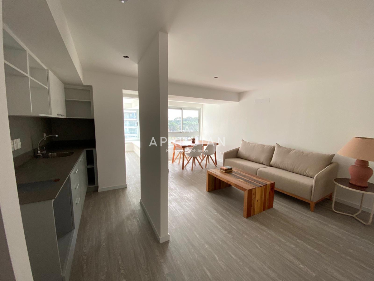 Apartamento ID.21098560 - Exelente departamento en zona Privilegiada