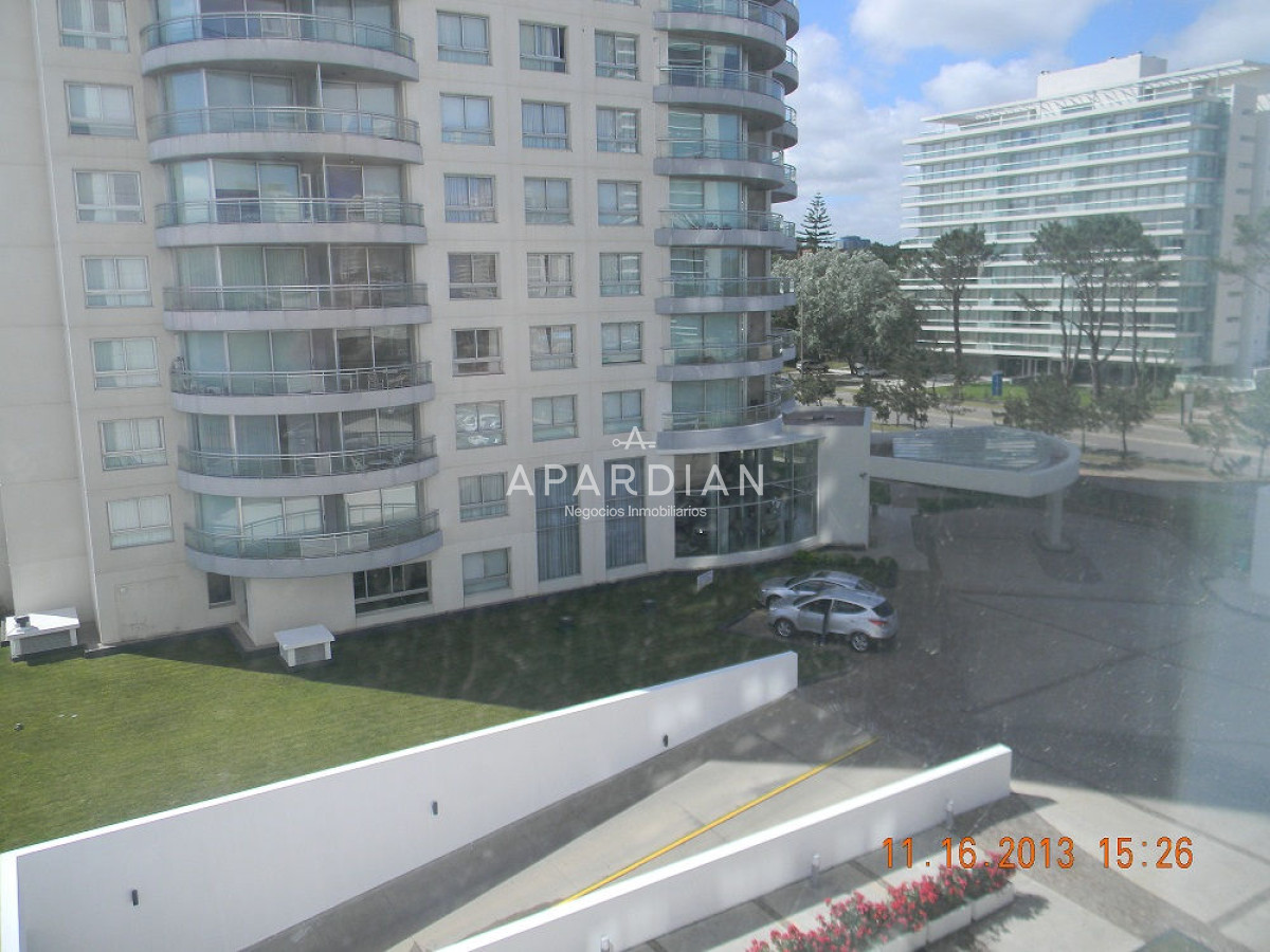 Apartamento ID.21099111 - Departamento de 2 dormitorios en Roosevelt, Punta del Este