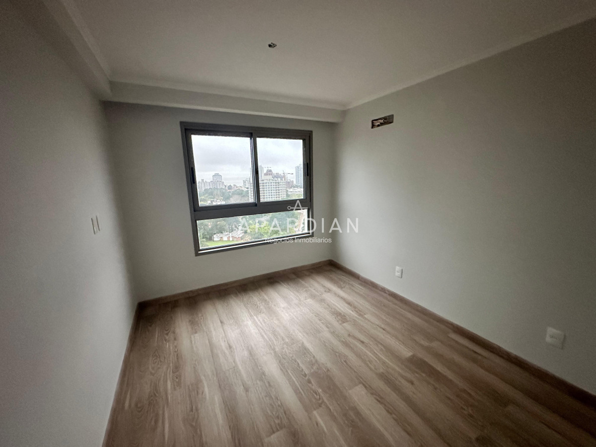 Apartamento ID.21098429 -  Moderno Apartamento de 2 dormitorios en Punta de Este, Roosevelt