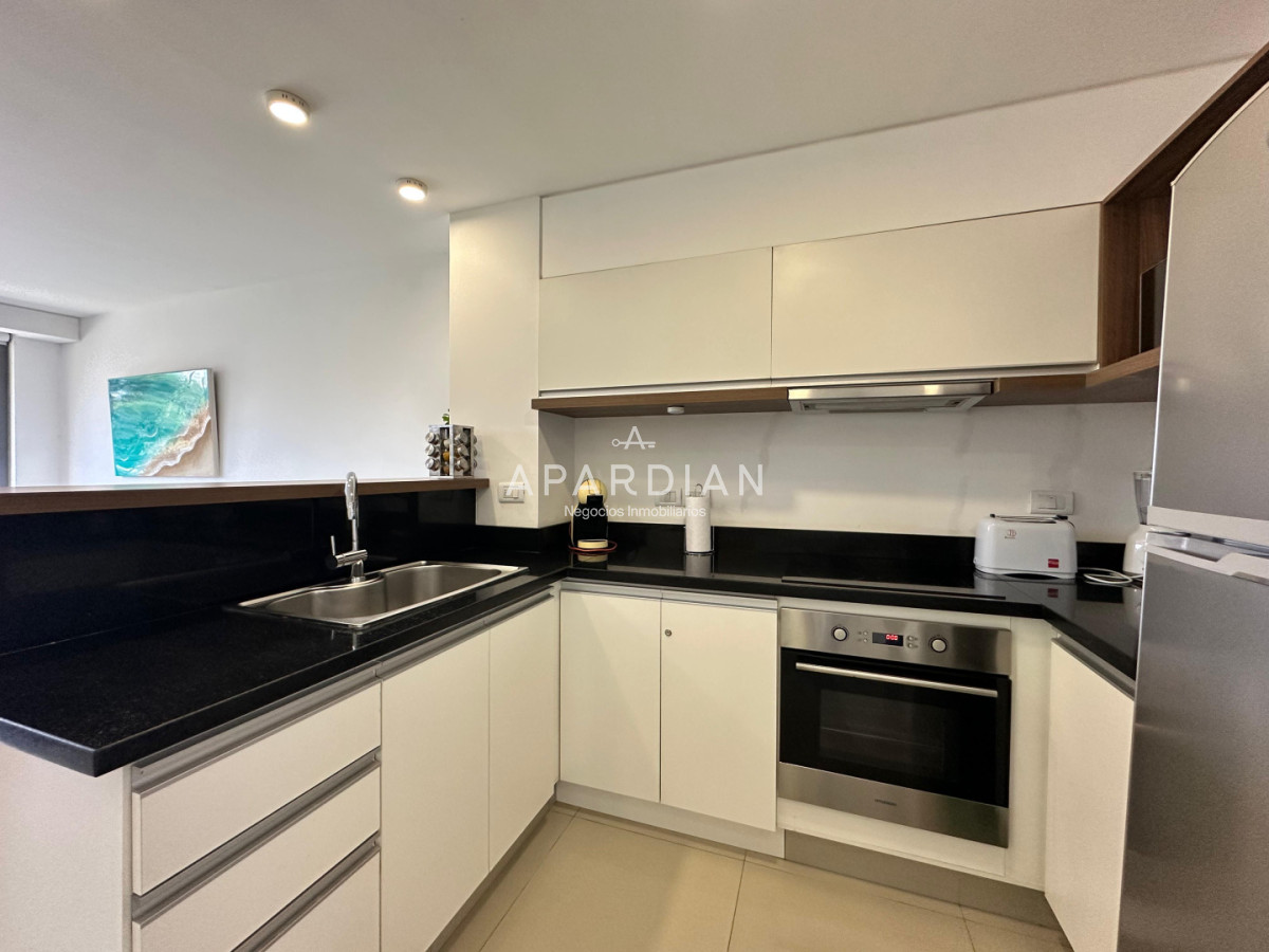 Apartamento ID.21098757 - Vende apartamento de 1 dormitorio y medio en Peninsula, Punta del Este