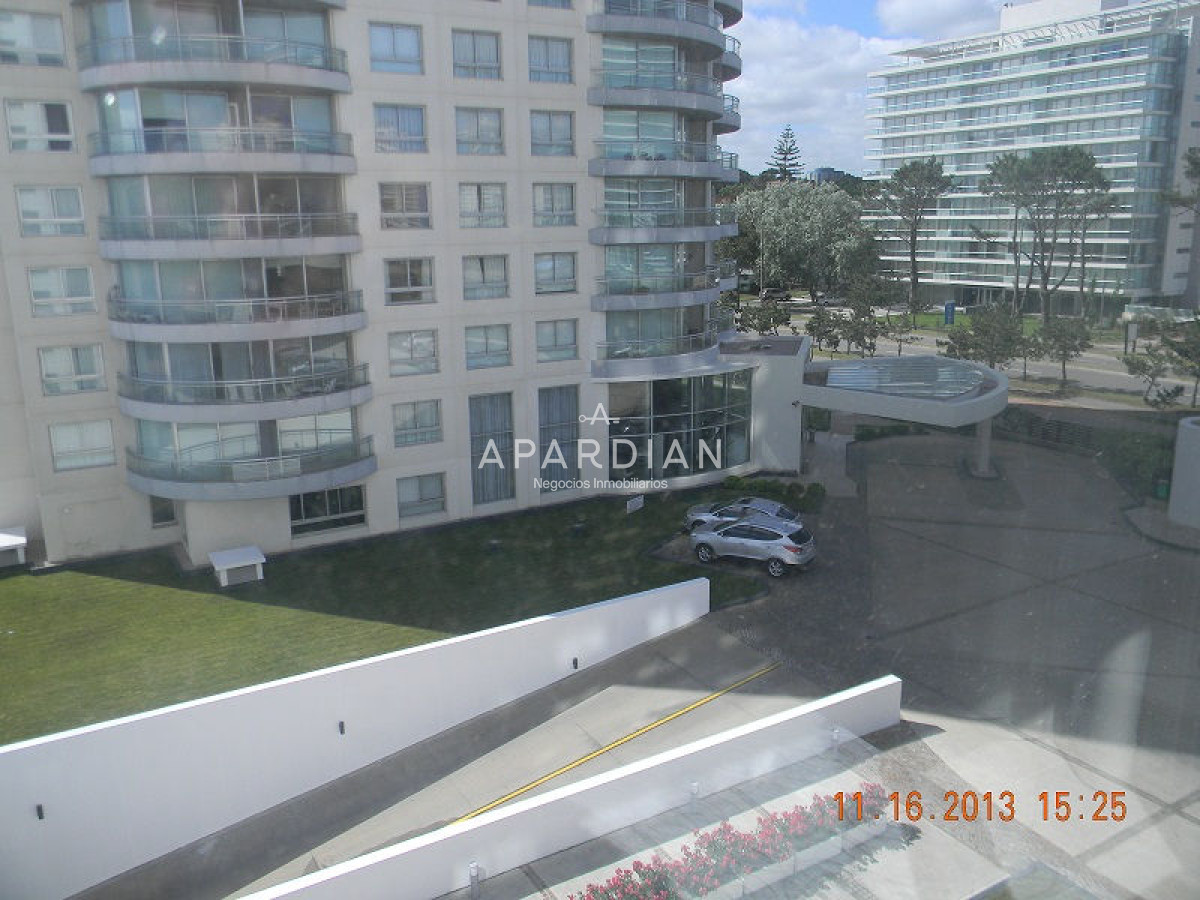 Apartamento ID.21099111 - Departamento de 2 dormitorios en Roosevelt, Punta del Este