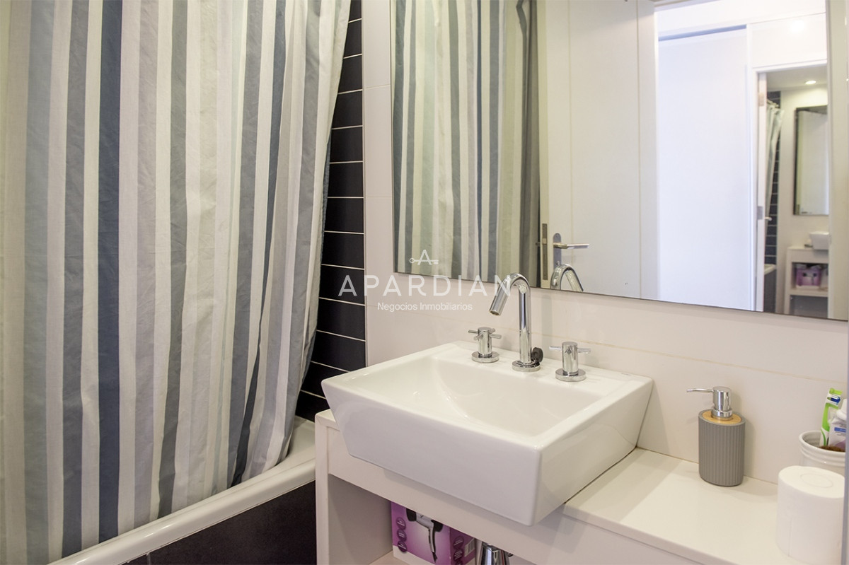 Apartamento ID.21097864 - Se vende apartamento en ocean drive II de 3 dormitorios, Punta del Este 
