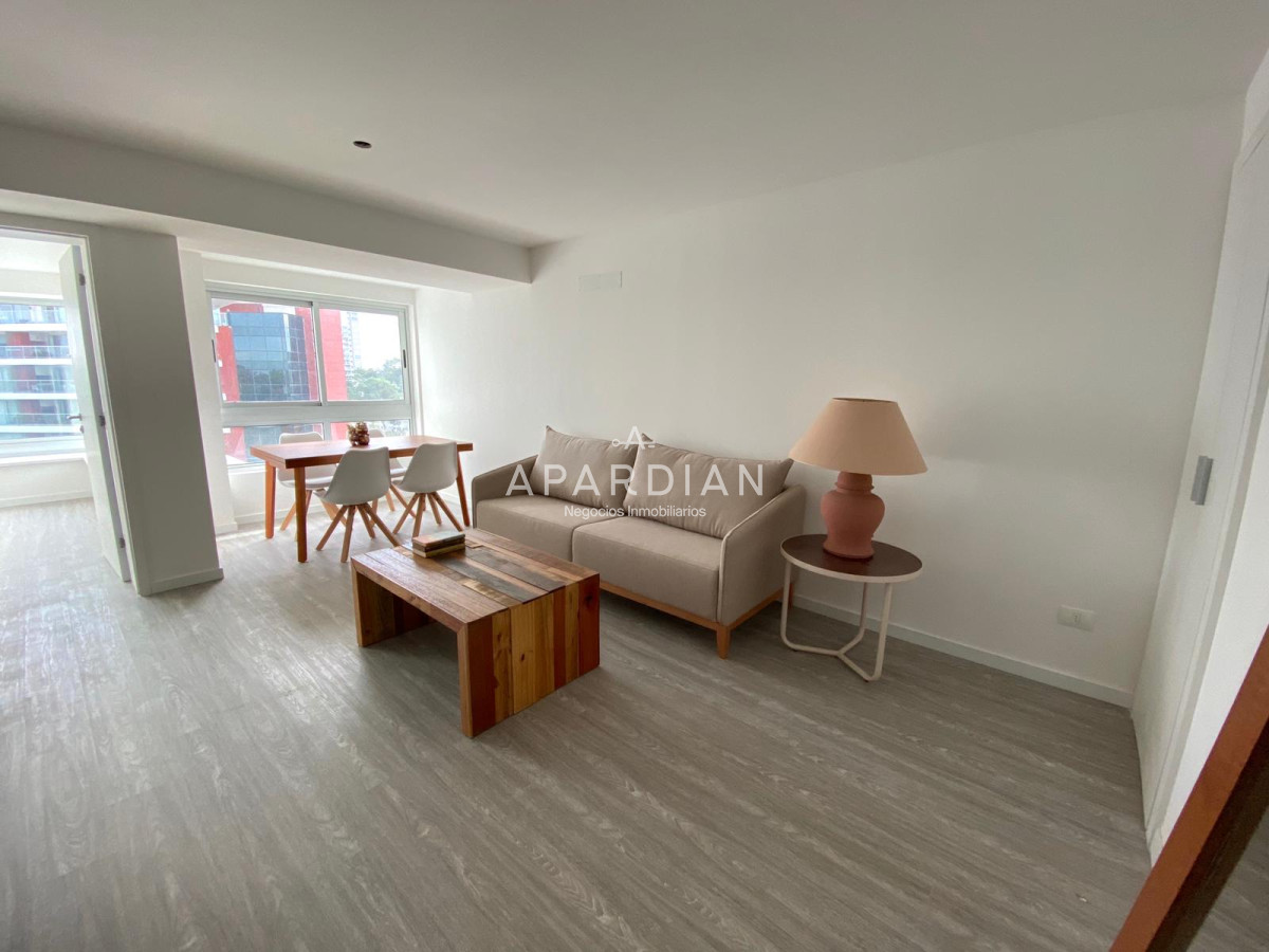 Apartamento ID.21098560 - Exelente departamento en zona Privilegiada