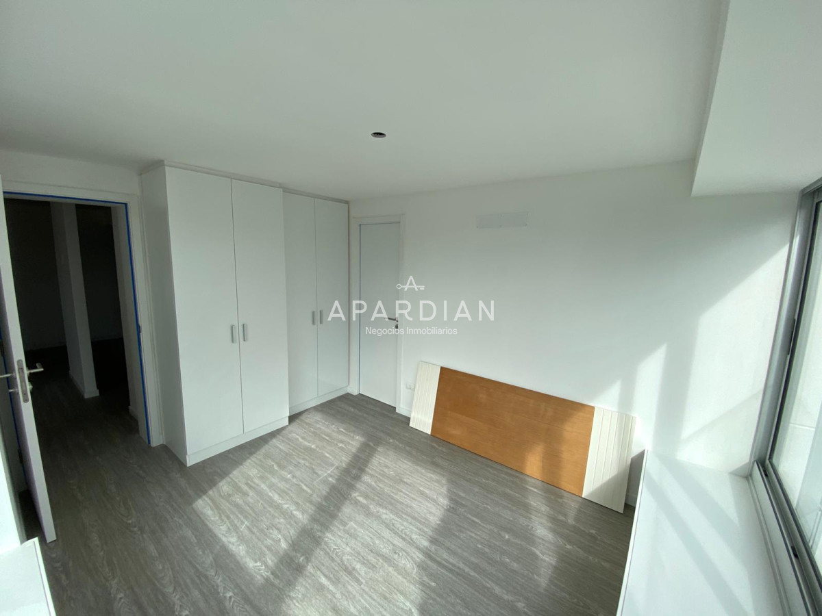 Apartamento ID.21098560 - Exelente departamento en zona Privilegiada