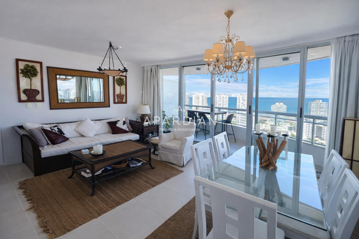 Apartamento ID.21099128 - Excelente apartamento de 2 dormitorios en destacado complejo en zona roosevelt 