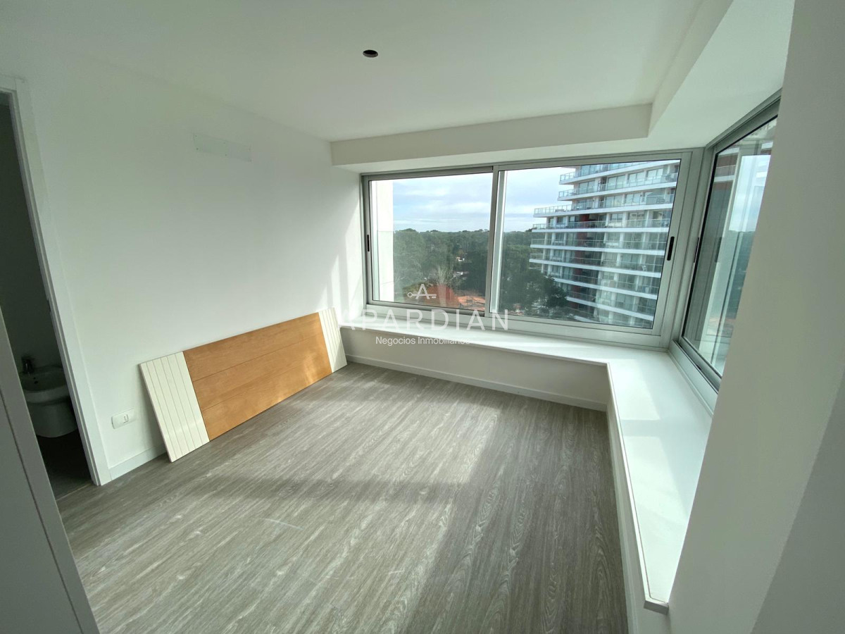Apartamento ID.21098560 - Exelente departamento en zona Privilegiada