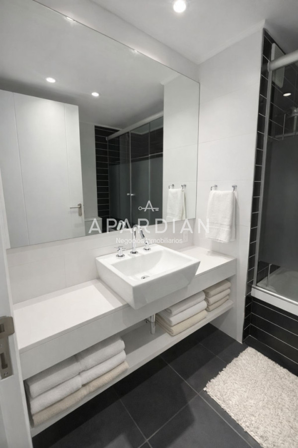 Apartamento ID.21099128 - Excelente apartamento de 2 dormitorios en destacado complejo en zona roosevelt 