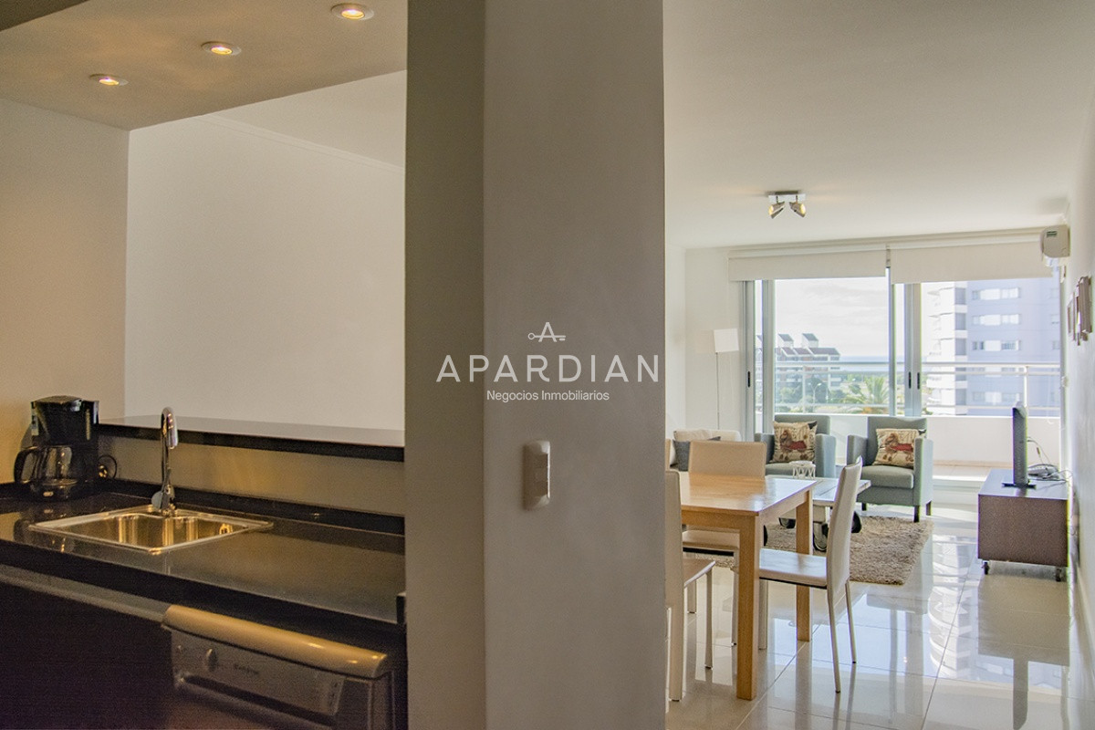 Apartamento ID.21097668 - Excelente departamento en venta, 3 dormitroios. Punta del Este