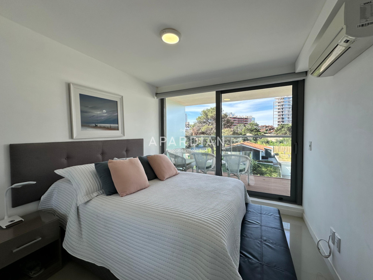 Apartamento ID.21098757 - Vende apartamento de 1 dormitorio y medio en Peninsula, Punta del Este