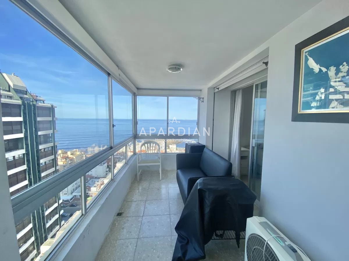 Apartamento ID.21097672 - Apartamento en venta 2 dormitorios con vista al mar, Punta del Este