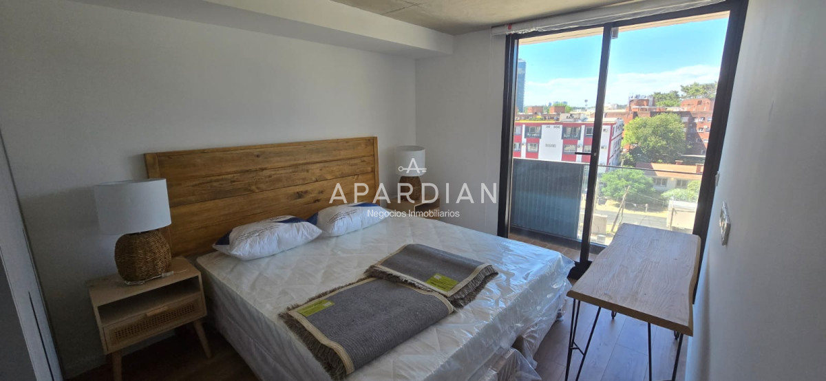 Apartamento ID.21098486 - Departamento de 2 dorm en venta en Torres del Este, excelente ubicacion