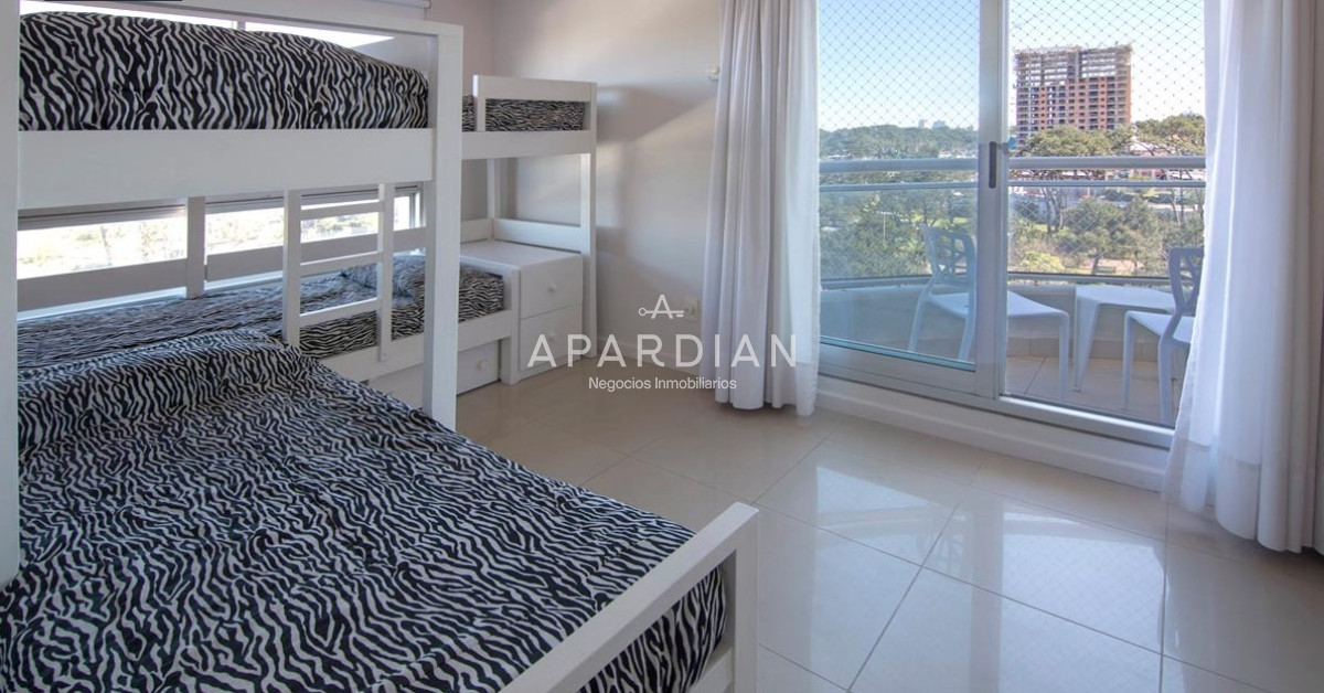 Apartamento ID.21099110 - Apartamento en Venta de 2 dormitorios en Playa Brava , Punta del este 