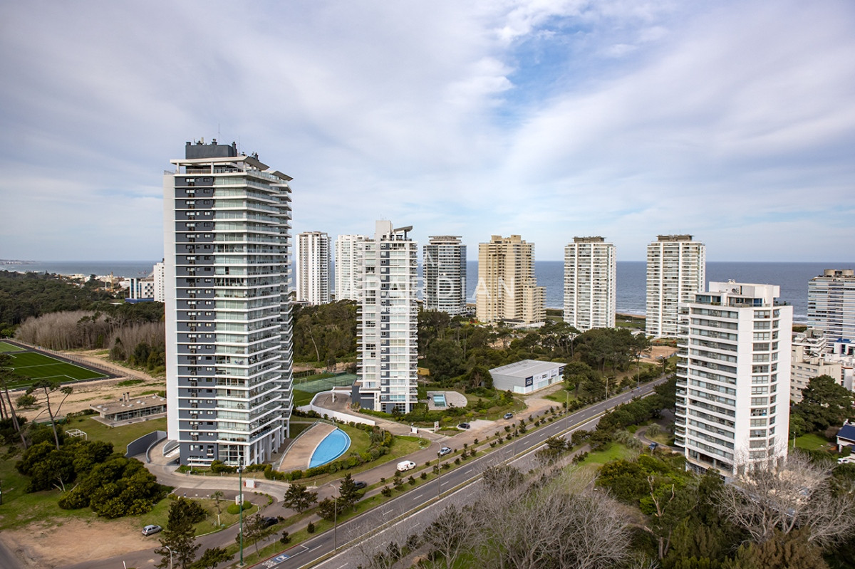 Apartamento ID.21097864 - Se vende apartamento en ocean drive II de 3 dormitorios, Punta del Este 