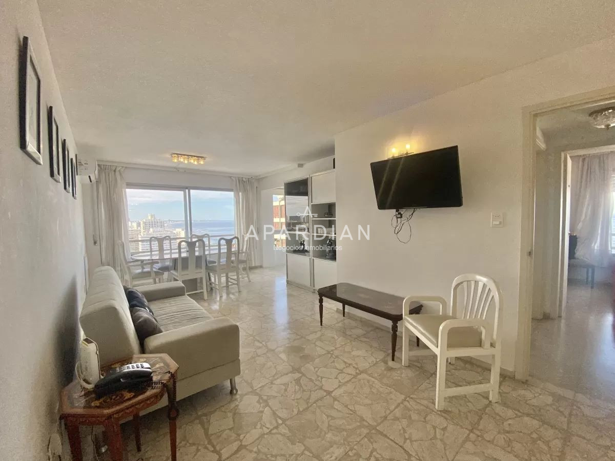 Apartamento ID.21097672 - Apartamento en venta 2 dormitorios con vista al mar, Punta del Este