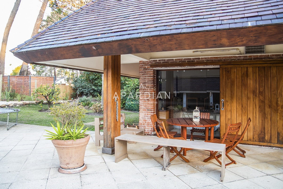 Casa ID.21098128 - Hermosa casa en venta en Punta del Este