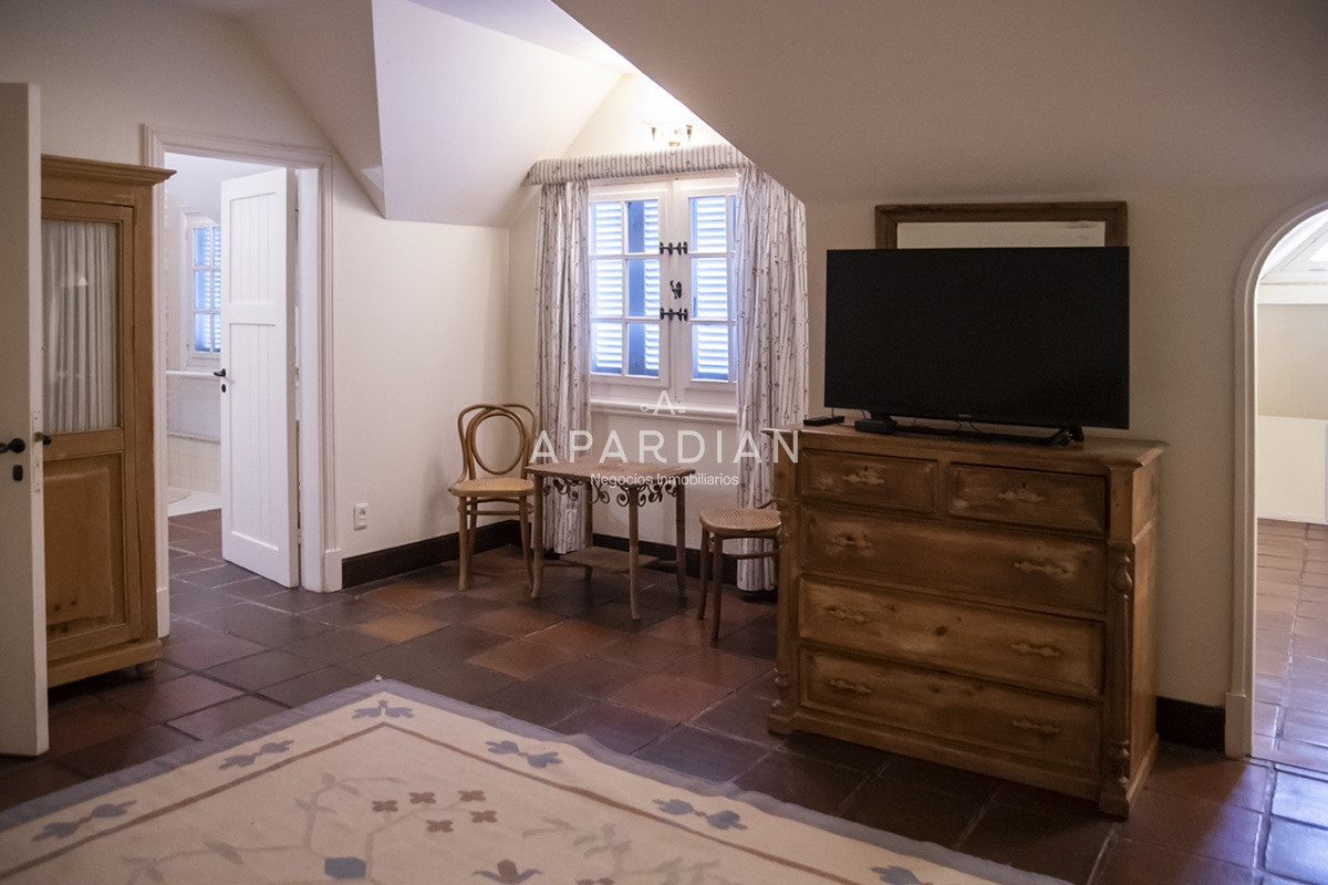 Casa ID.21098178 - Hermosísima casa en Golf, Punta del Este