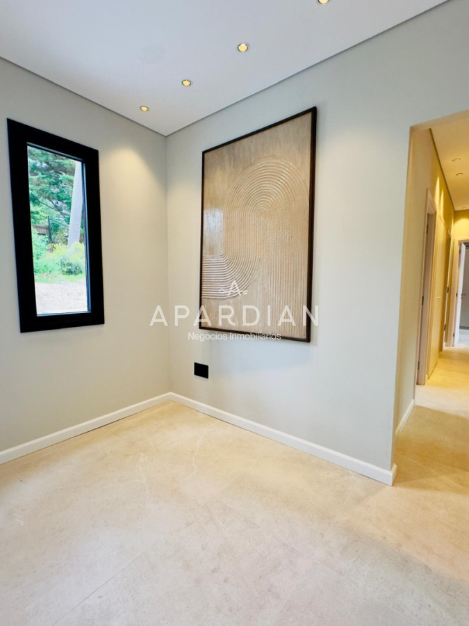 Casa ID.21098625 - Vende casa a estrenar en Club del lago, Punta Ballena 