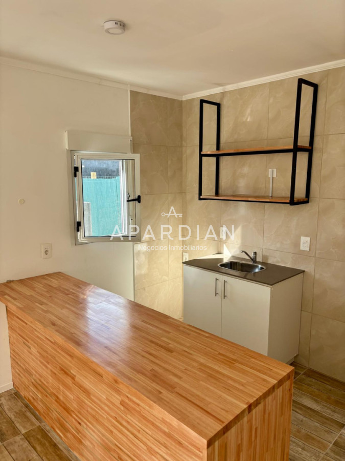 Casa ID.21100047 - En venta casa en Altos de la Laguna, Maldonado de 2 dormitorios con parrillero.