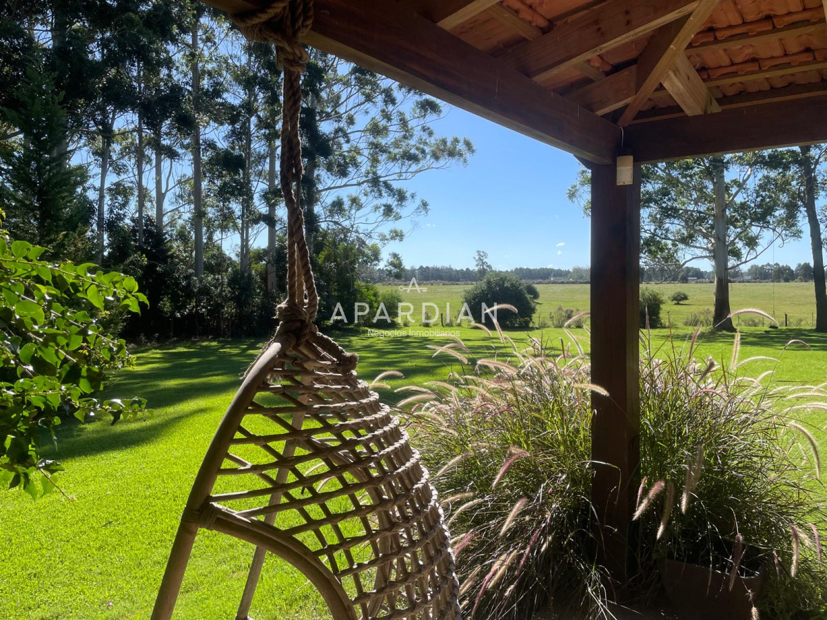 Casa ID.21096928 - Vende impresionante casa en Punta Ballena de 2 dormitorios.