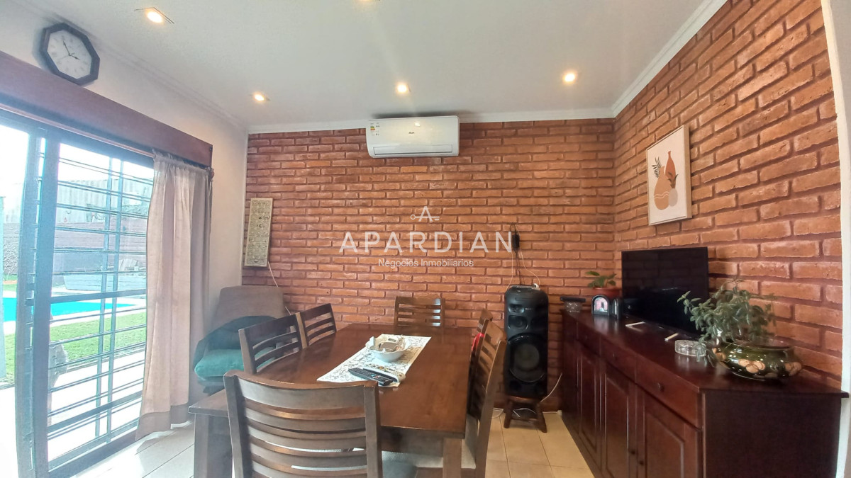 Casa ID.21098239 - Vende casa de 3 dormitorios, en excelente estado, Pinares, Punta del Este 