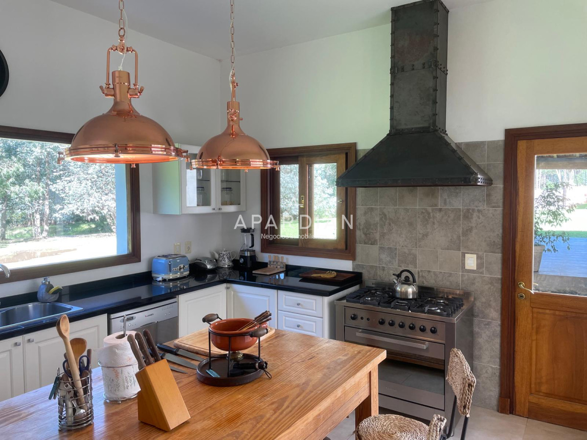 Casa ID.21096928 - Vende impresionante casa en Punta Ballena de 2 dormitorios.