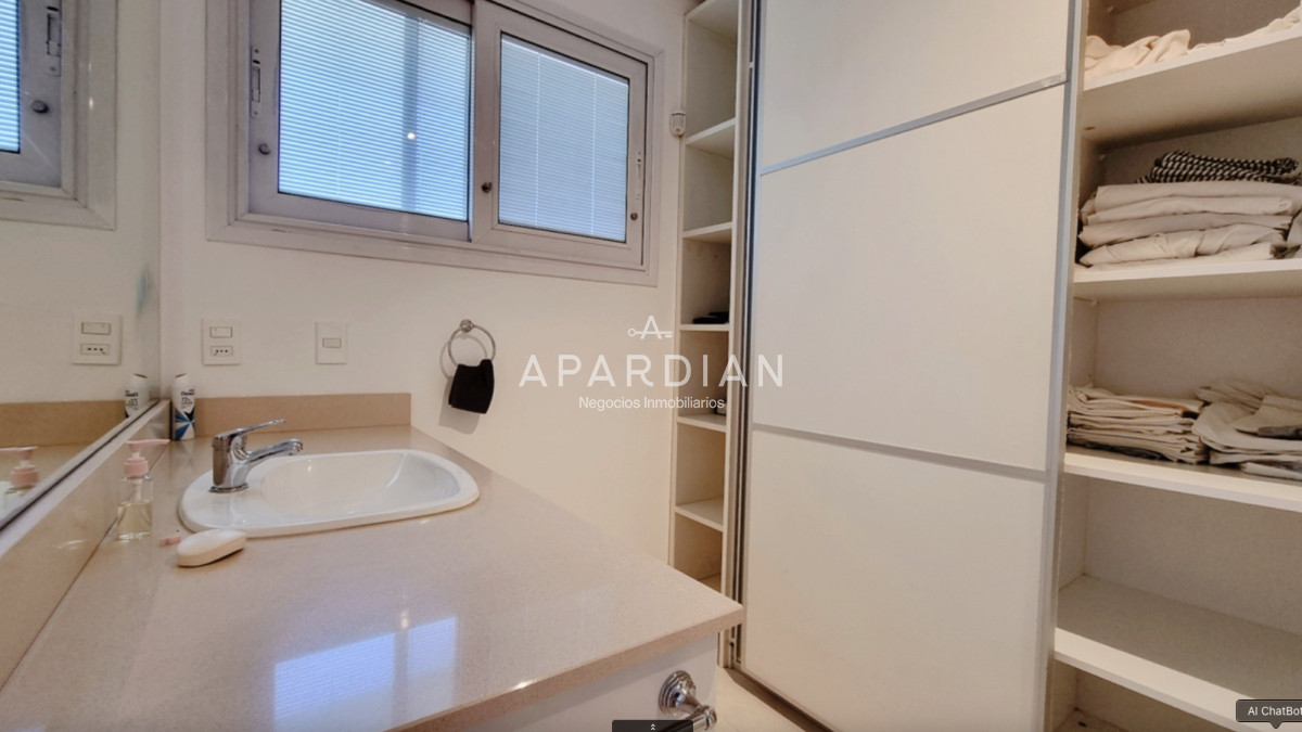 Casa ID.21098180 - En venta espectacular casa de 5 dormitorios en Golf, Punta del Este