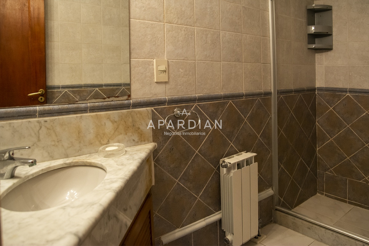 Casa ID.21098117 - Hermosa casa de gran tamaño en venta,  zona de Pinares, Punta del Este