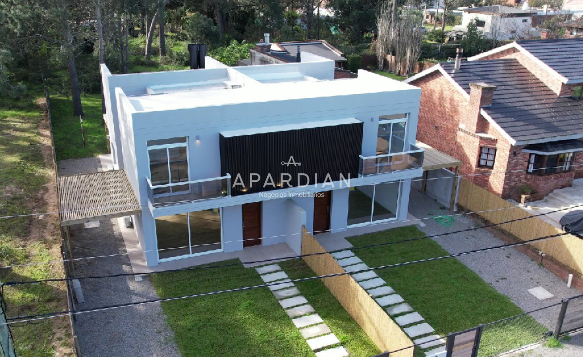 Casa ID.21099172 - Casas de 3 dormitorios a estrenar en Punta del este