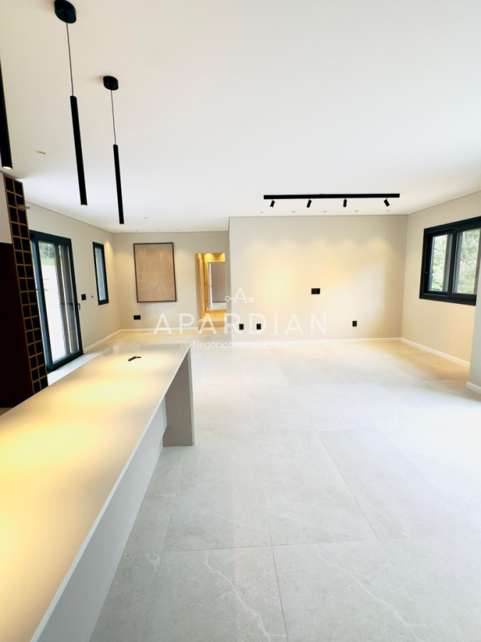 Casa ID.21098625 - Vende casa a estrenar en Club del lago, Punta Ballena 