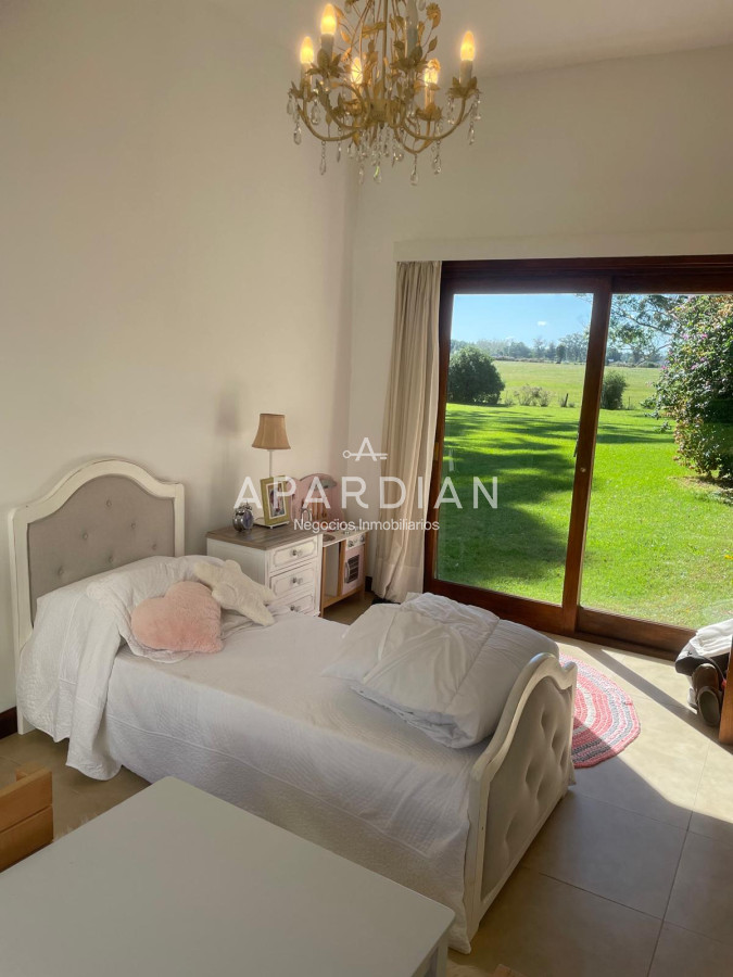 Casa ID.21096928 - Vende impresionante casa en Punta Ballena de 2 dormitorios.