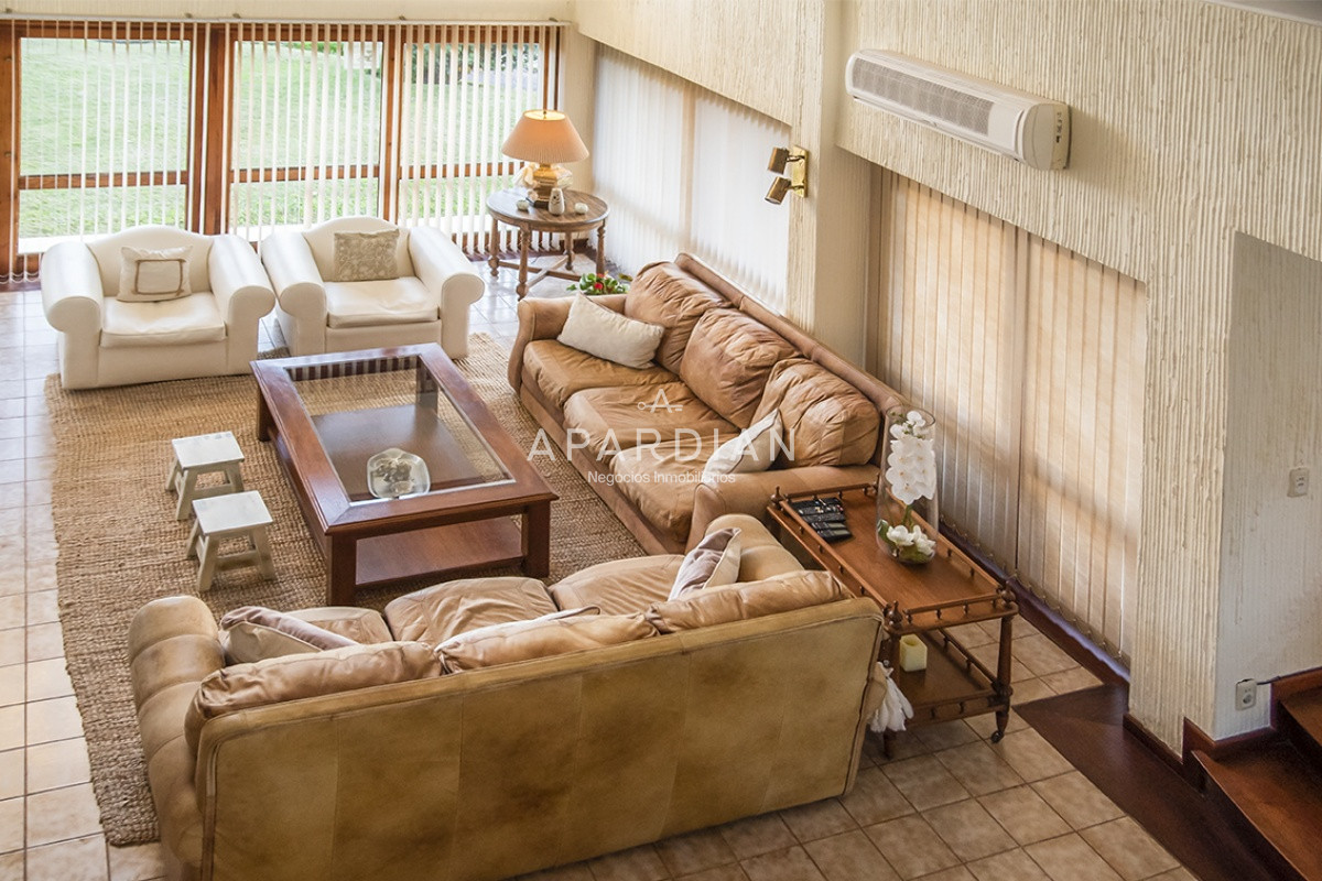 Casa ID.21098128 - Hermosa casa en venta en Punta del Este