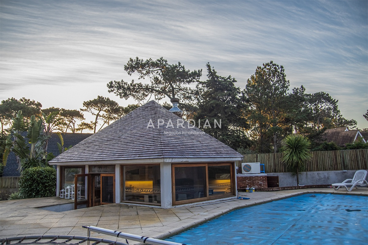 Casa ID.21098128 - Hermosa casa en venta en Punta del Este