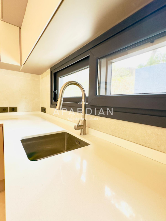 Casa ID.21098625 - Vende casa a estrenar en Club del lago, Punta Ballena 