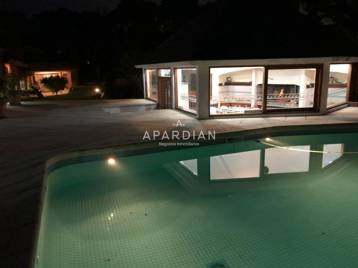 Casa ID.21098128 - Hermosa casa en venta en Punta del Este