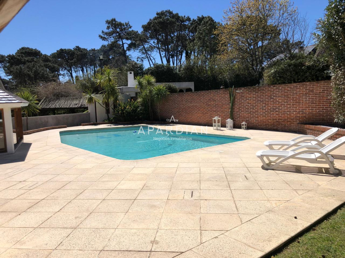Casa ID.21098128 - Hermosa casa en venta en Punta del Este