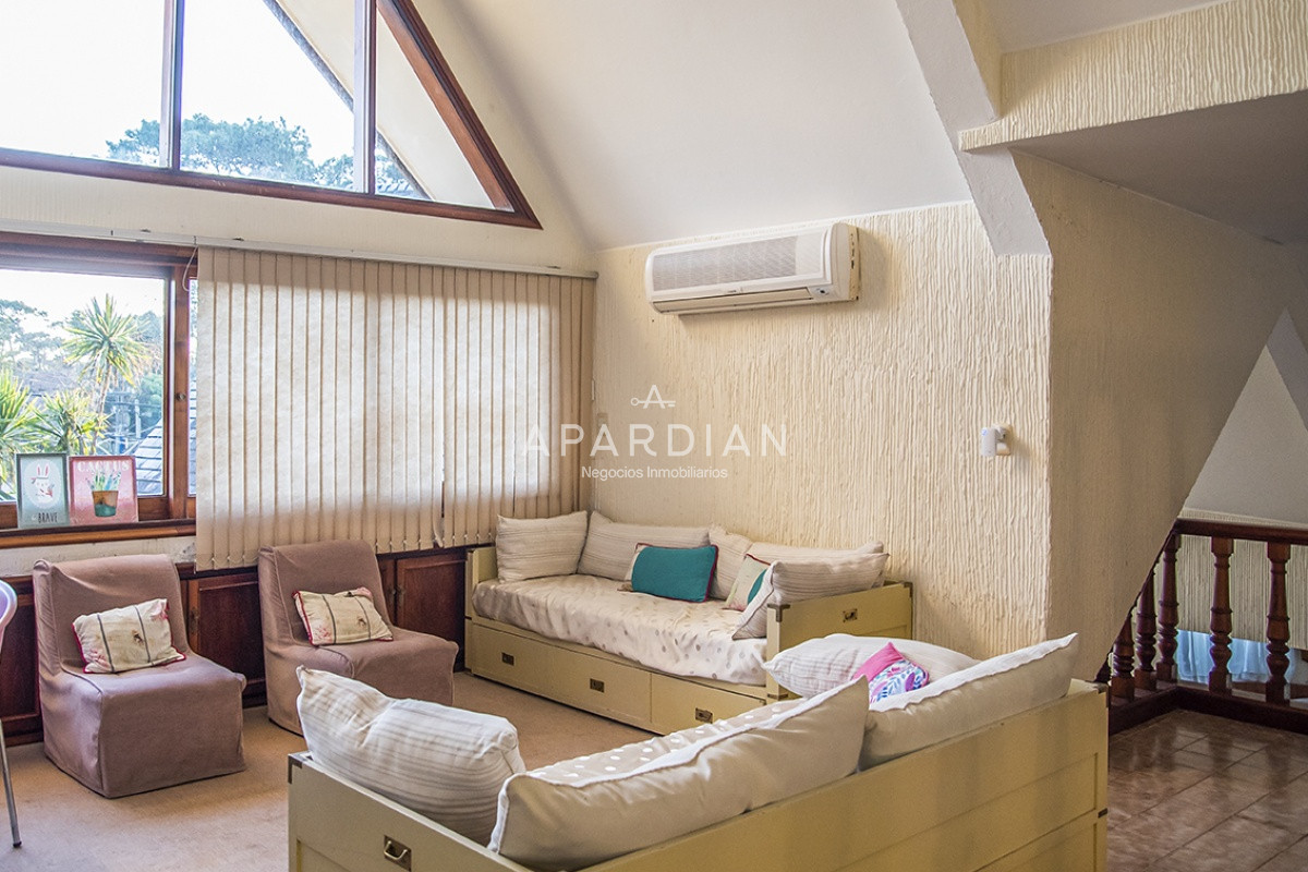 Casa ID.21098128 - Hermosa casa en venta en Punta del Este