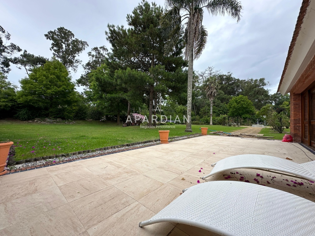 Casa ID.21098176 - Propiedad exclusiva ubicada en Golf, Punta del este 