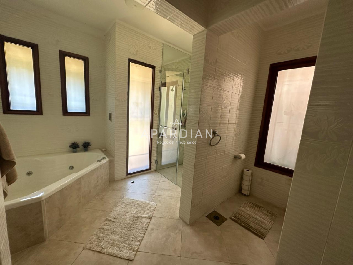 Casa ID.21098128 - Hermosa casa en venta en Punta del Este