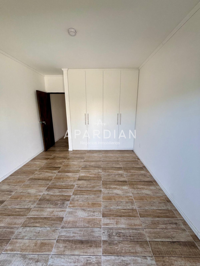 Casa ID.21100047 - En venta casa en Altos de la Laguna, Maldonado de 2 dormitorios con parrillero.