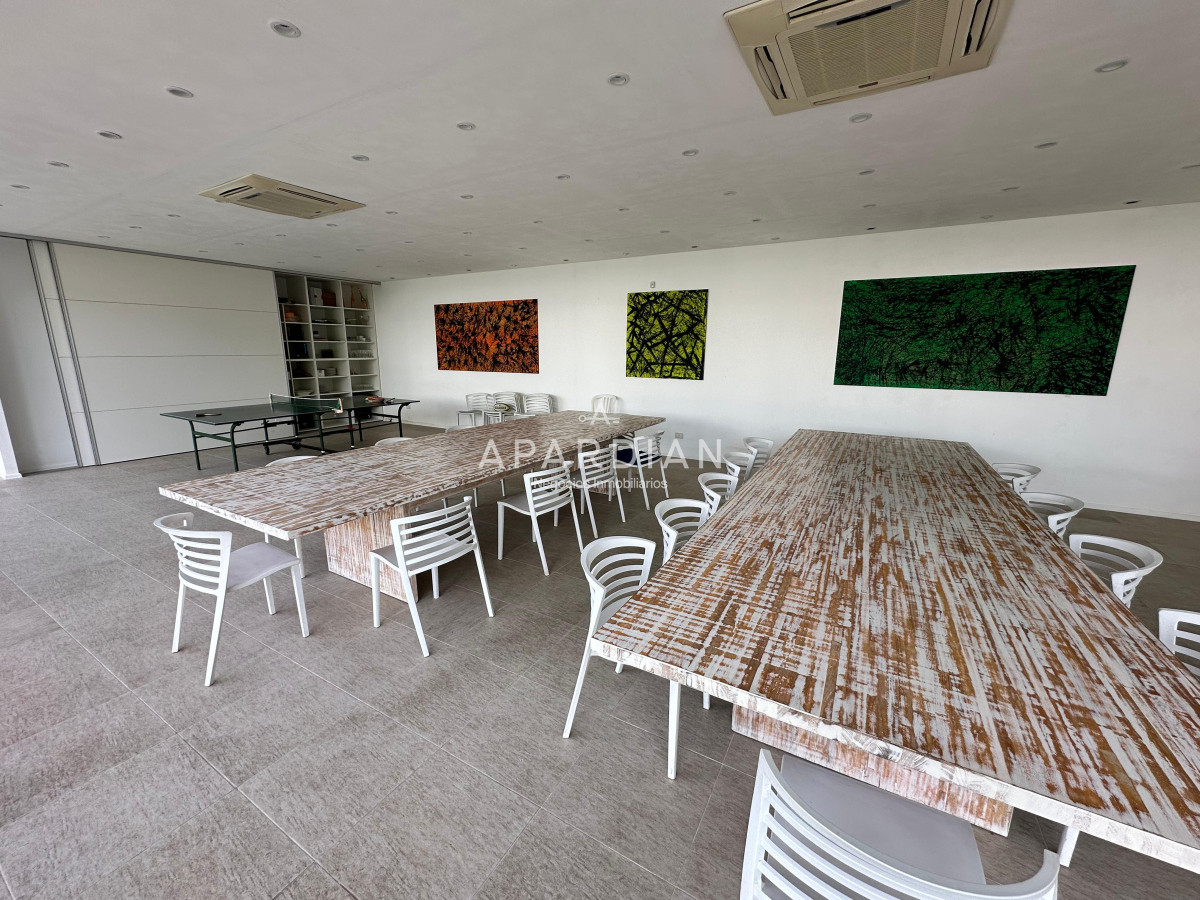 Casa ID.21098179 - Espectacular casa en Venta en Golf, Punta del Este 