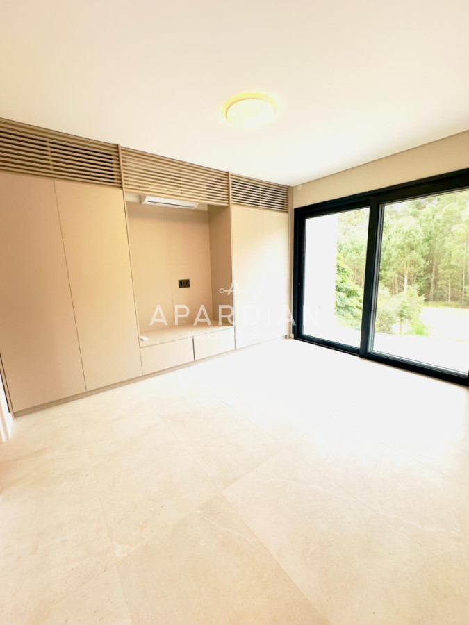 Casa ID.21098625 - Vende casa a estrenar en Club del lago, Punta Ballena 