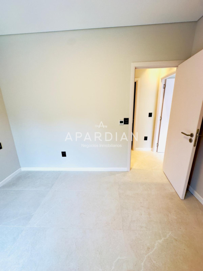 Casa ID.21098625 - Vende casa a estrenar en Club del lago, Punta Ballena 