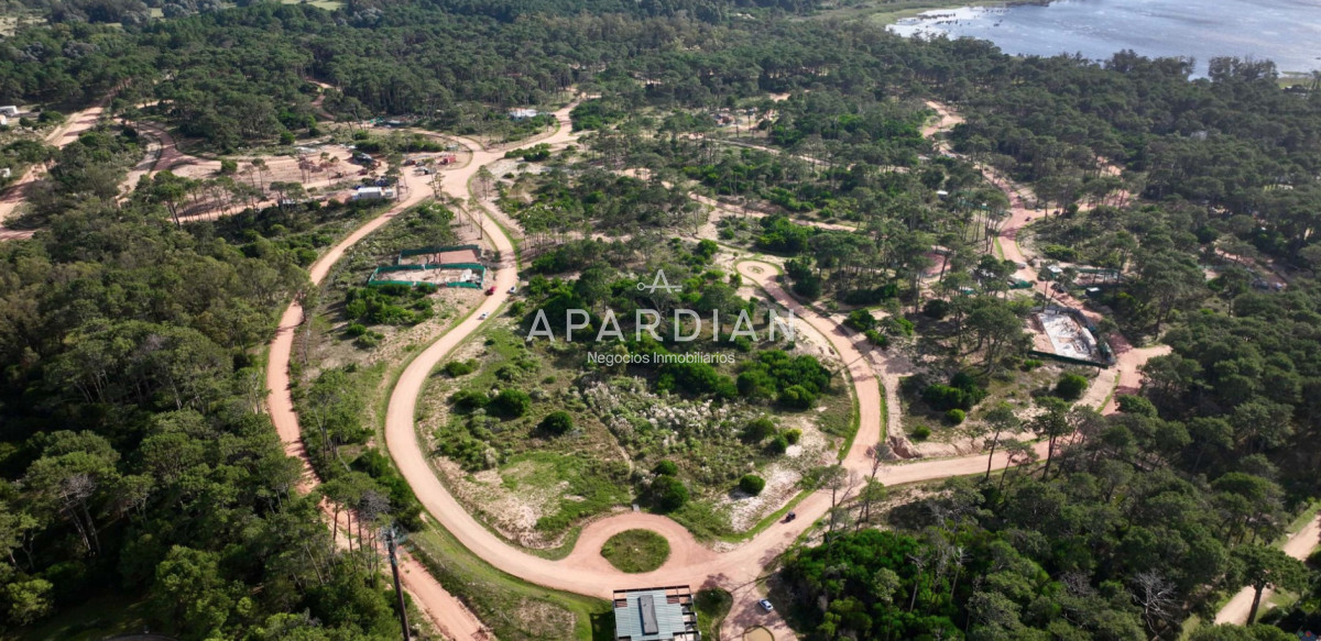 Terreno ID.21098754 - Terreno en barrio privado Reserva Montoya 500 mts del mar