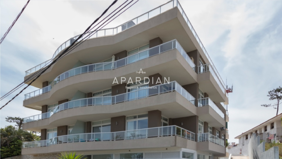 Apartamento ID.21097243 - Vende apartamento en playa mansa de 1 dormitorio con parrillero, Punta del Este 