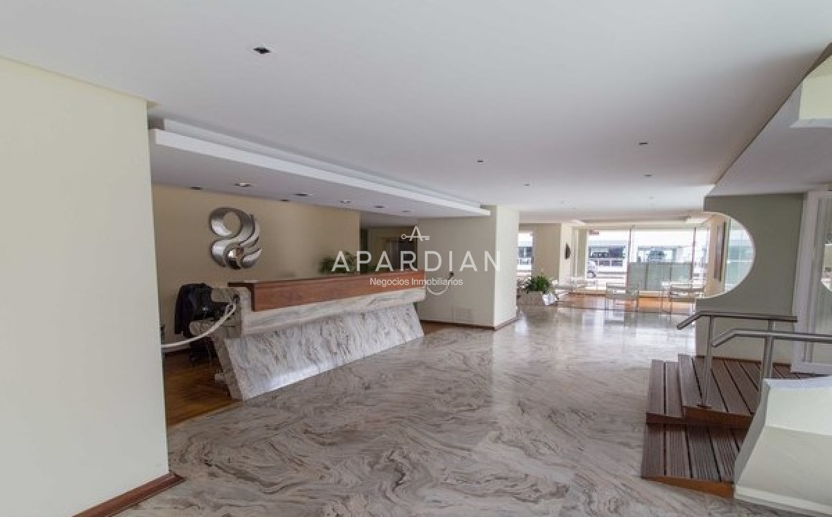 Apartamento ID.21099771 - Apartamento de 3 dormitorios en Peninsula, Punta del Este con vista al mar